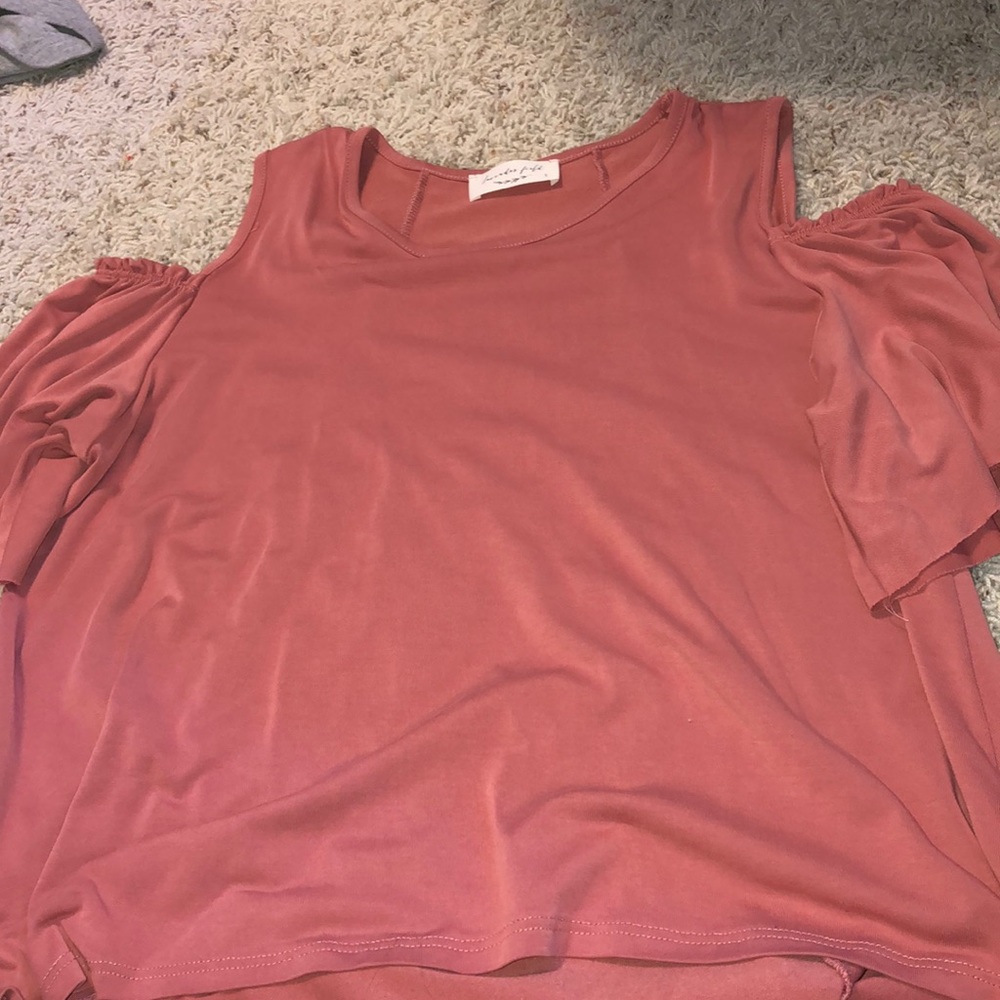 cut off shoulder pink dress shirt